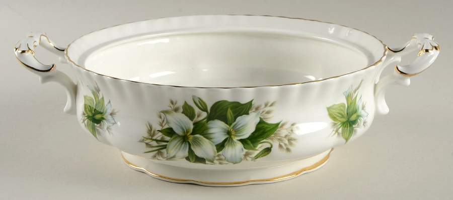 Trillium Round Vegetable No Lid by Royal Albert-1