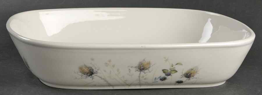 Wild Briar 10" Rectangular Baker by Royal Albert-1