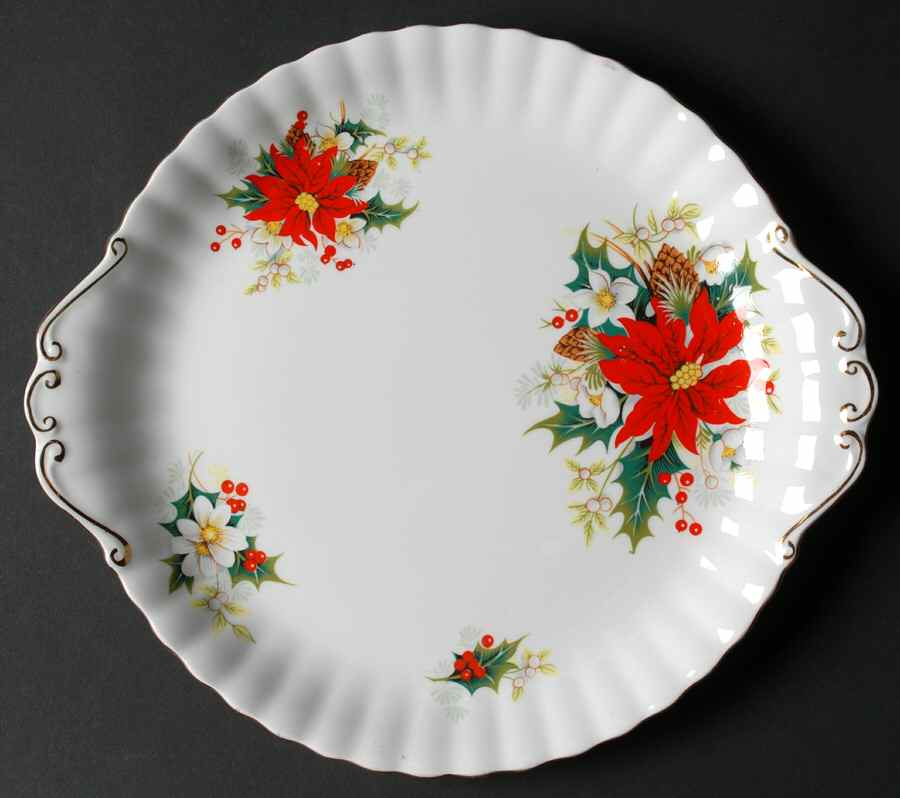 Yuletide (Fluted and Ribbed) Handled Cake Plate by Royal Albert-1
