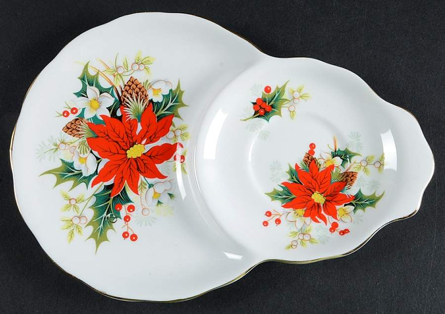 Yuletide (Fluted and Ribbed) Plate for Dessert Plate & Cup Set by Royal Albert-1