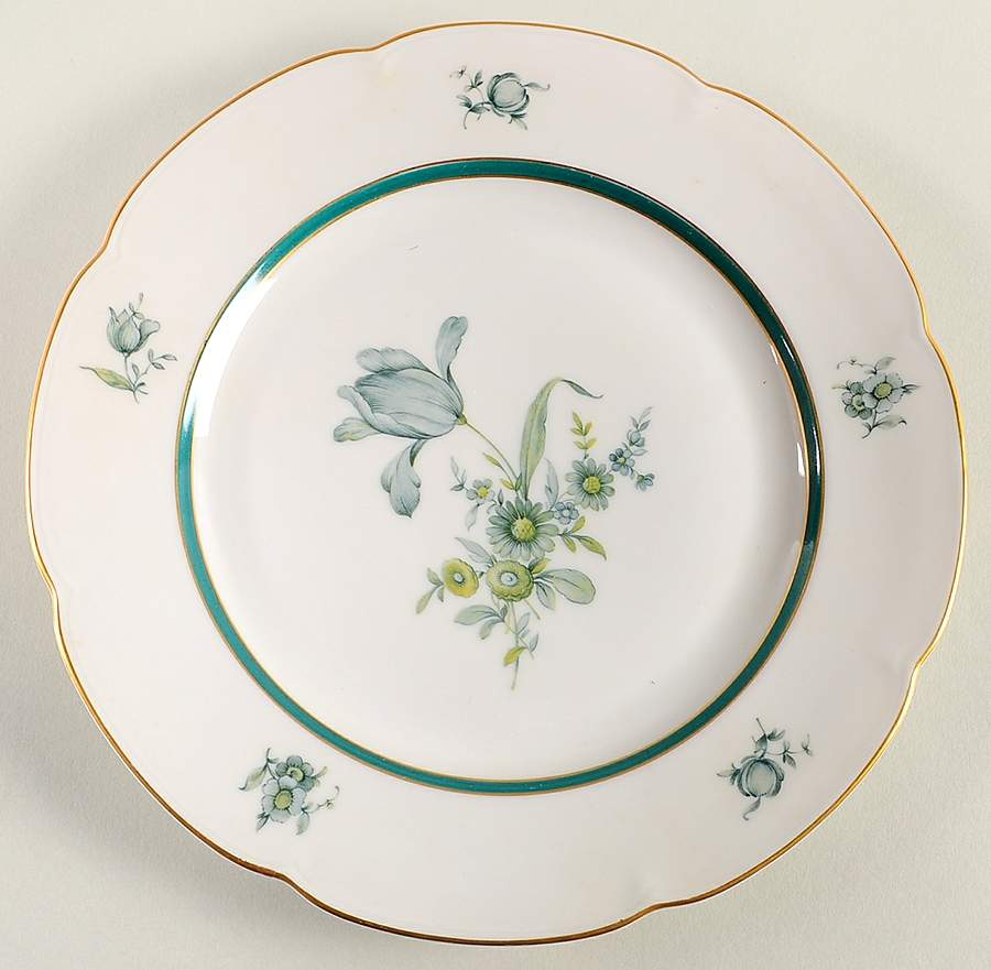 Teal Tulip Luncheon Plate by Royal Bayreuth-1