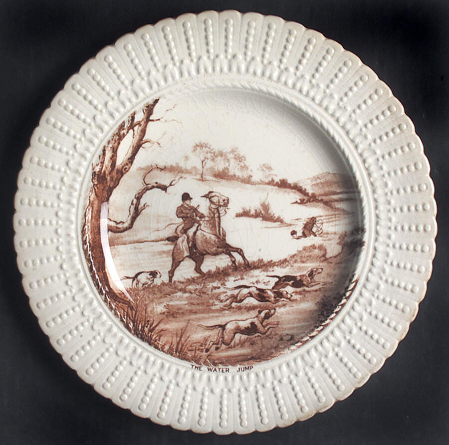 Hunt Brown (Scalloped) Luncheon Plate by Royal Cauldon-1