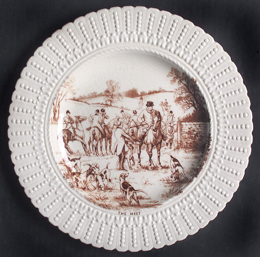 Hunt Brown (Scalloped) Luncheon Plate by Royal Cauldon-1