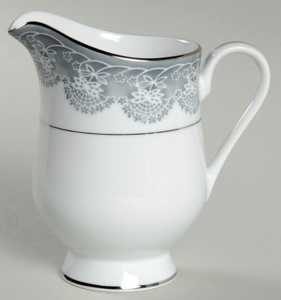 Moon Shadow Creamer by Royal Prestige-1