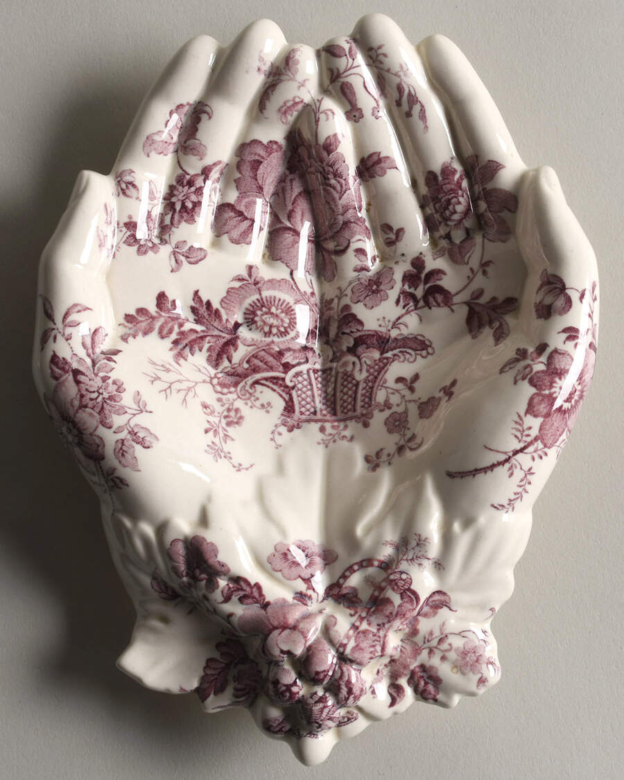 Charlotte Lavender Hands Soap Dish by Royal Staffordshire-1