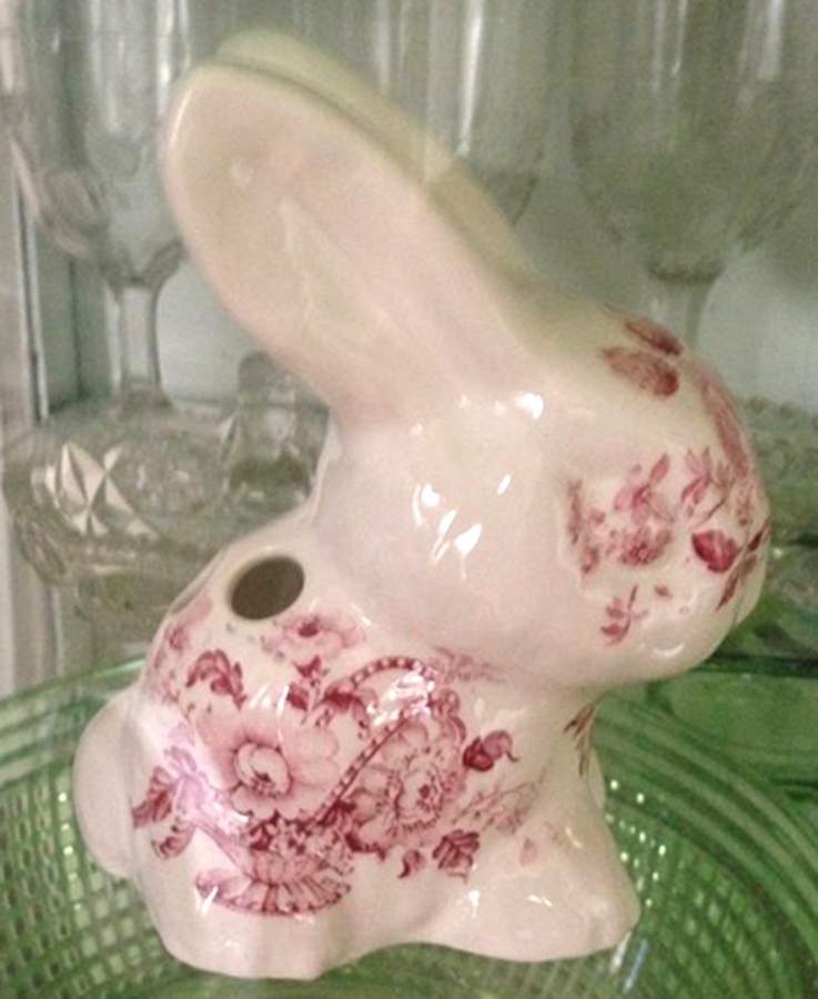 Charlotte Pink (Scalloped) Toothbrush Holder by Royal Staffordshire-1