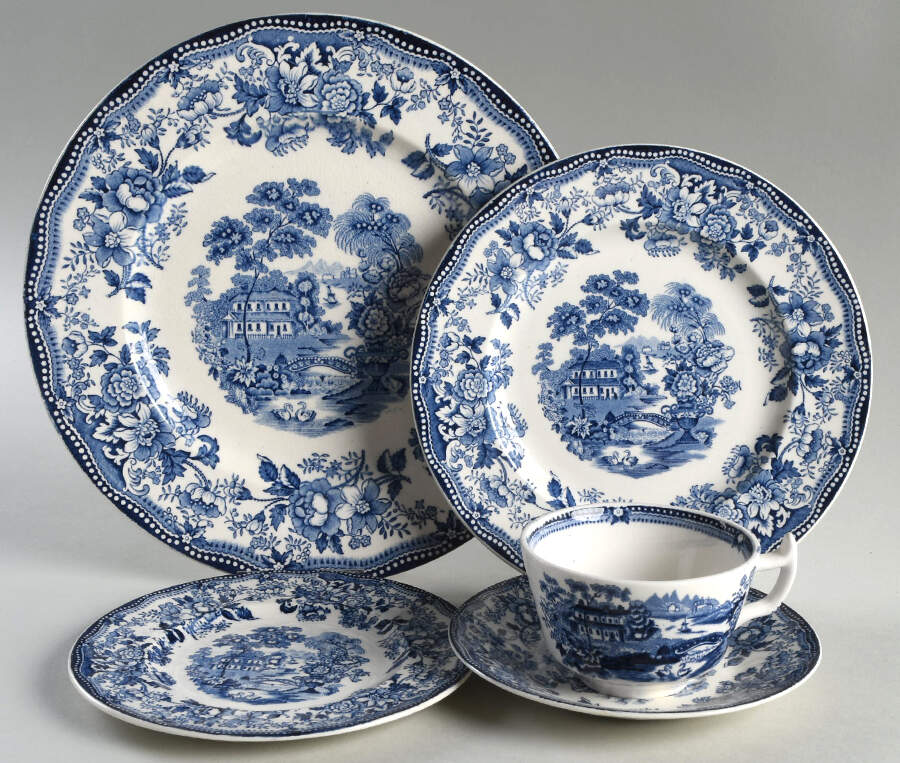 Tonquin Blue 5 Piece Place Setting by Royal Staffordshire-1