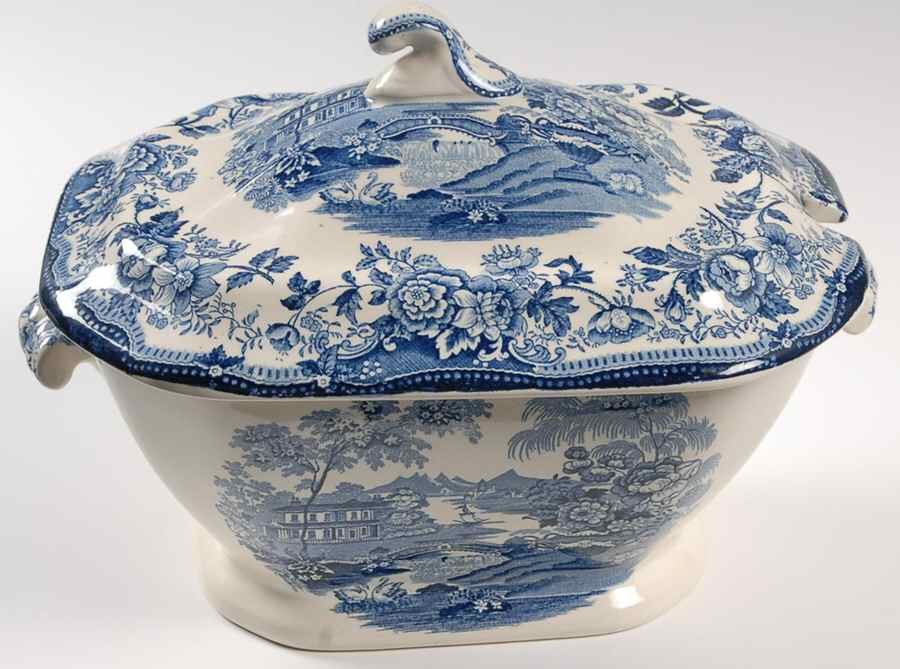 Tonquin Blue Tureen &  Lid by Royal Staffordshire-1