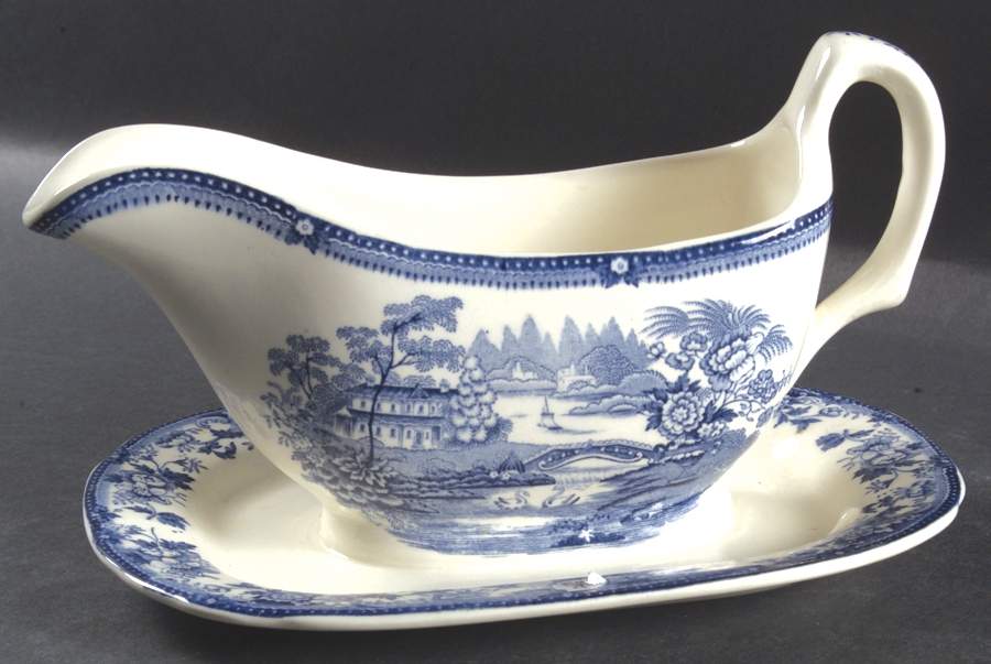 Tonquin Blue Gravy Boat with Attached Underplate by Royal Staffordshire-1