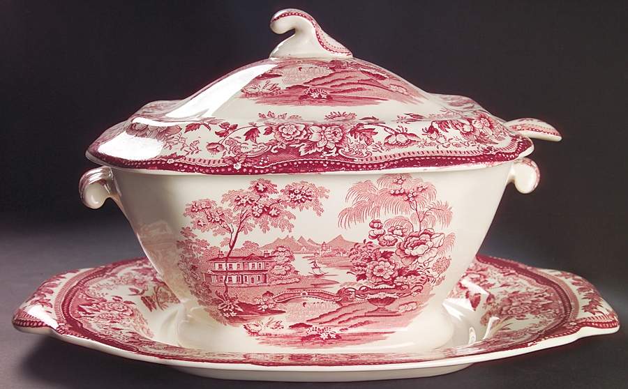 Tonquin Red Pink Tureen & Lid w/Ladle & Underplate by Royal Staffordshire-1
