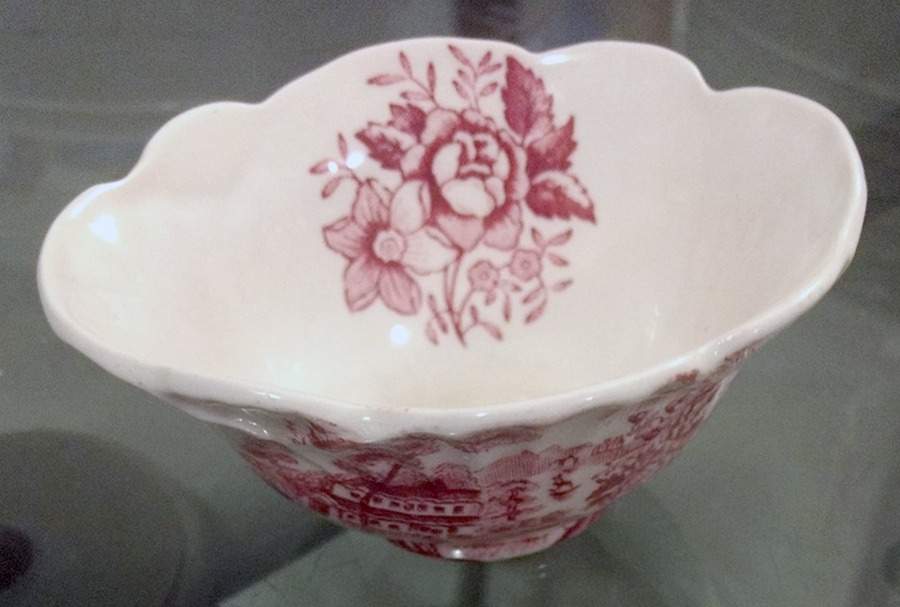 Tonquin Red Pink Mini Open Sugar Bowl by Royal Staffordshire-1