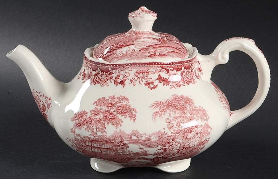 Tonquin Red Pink Teapot & Lid by Royal Staffordshire-1