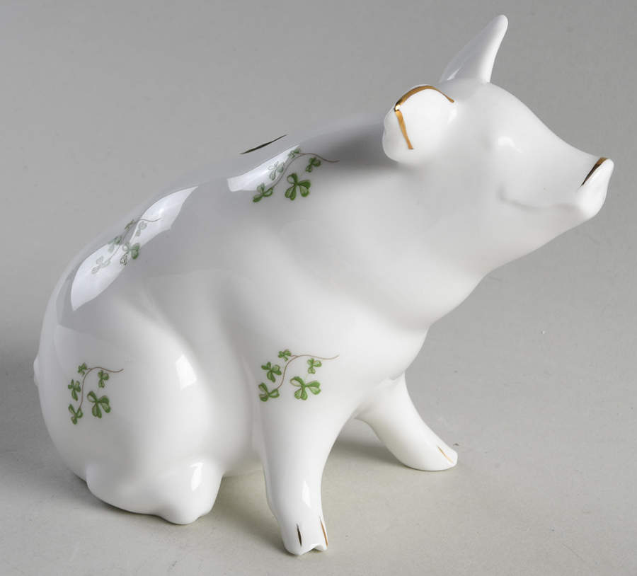Shamrock Pig Figurine by Royal Tara-1