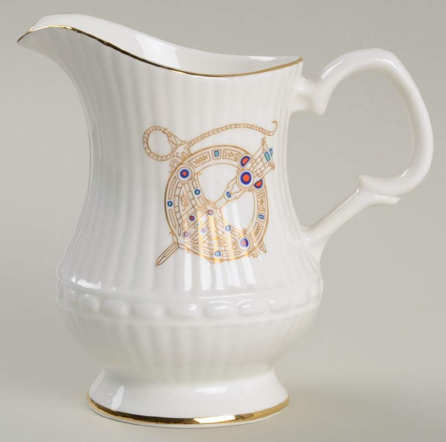 Tara Brooch (Smooth, Ribbed Rim) Creamer by Royal Tara-1