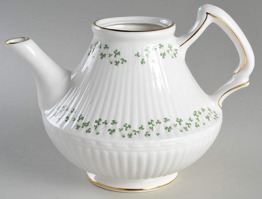 Trellis Shamrock (Ribbed, Fluted) Teapot No Lid by Royal Tara-1