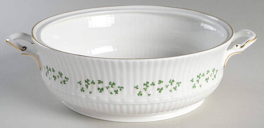 Trellis Shamrock (Ribbed, Fluted) Round Vegetable No Lid by Royal Tara-1