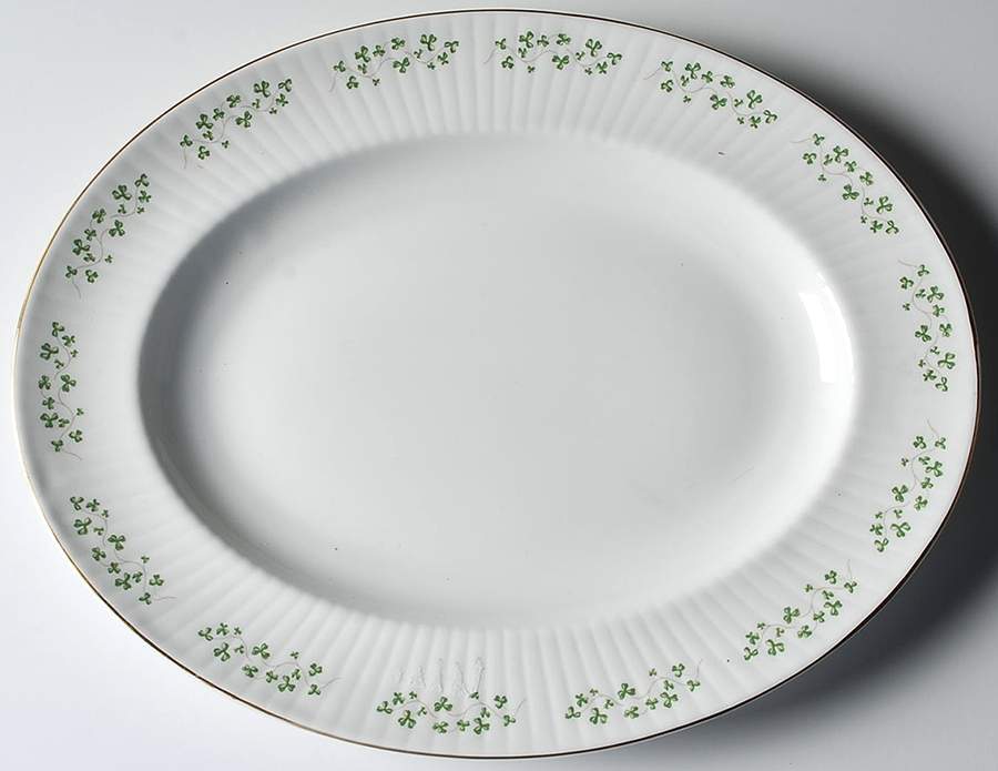 Trellis Shamrock (Ribbed, Fluted) 14" Oval Serving Platter by Royal Tara-1
