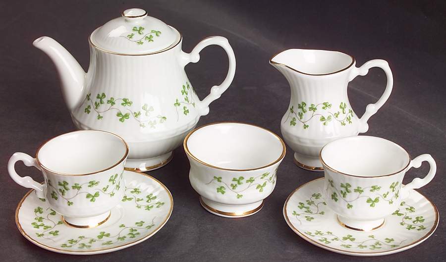 Trellis Shamrock (Ribbed, Fluted) (8 Piece) Child's Tea Set by Royal Tara-1