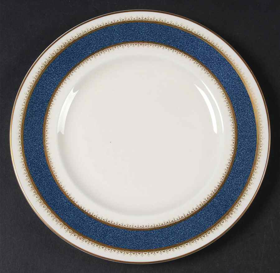 Belvoir Blue Salad Plate by Royal Worcester-1