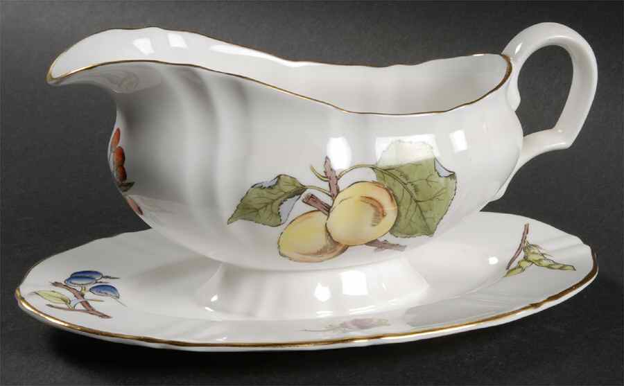 Burbank Gravy Boat with Attached Underplate by Royal Worcester-1