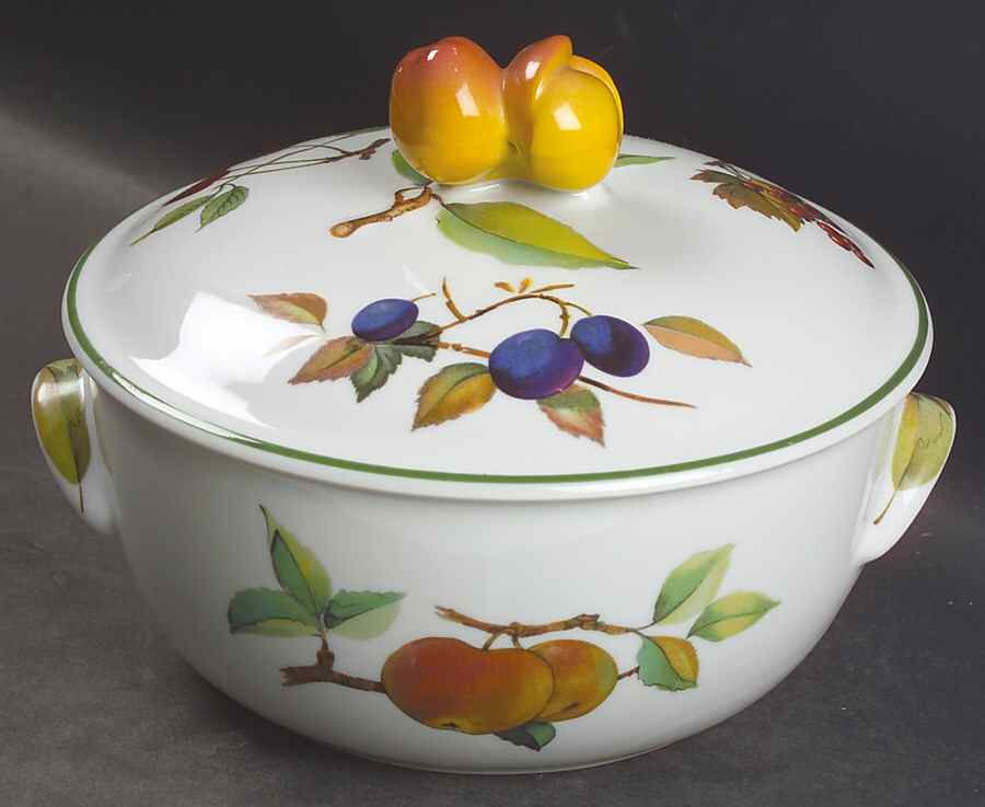 Evesham Vale 1 Pt Round Covered Casserole by Royal Worcester-1