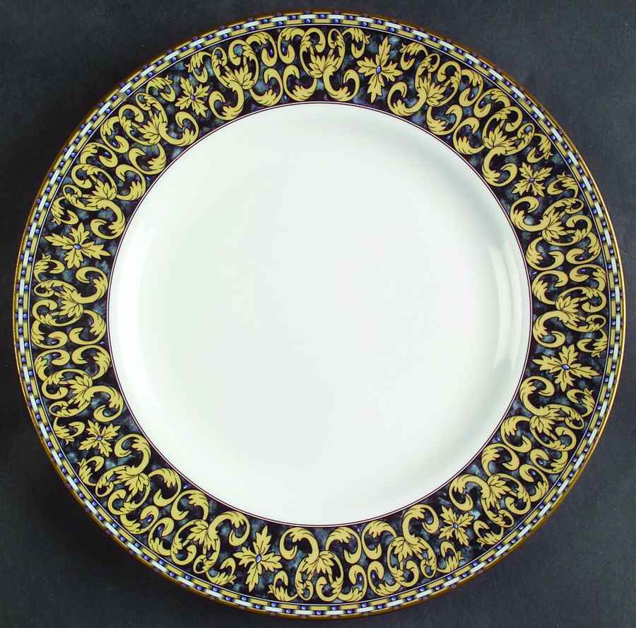 Francesca Accent Luncheon Plate by Royal Worcester-1