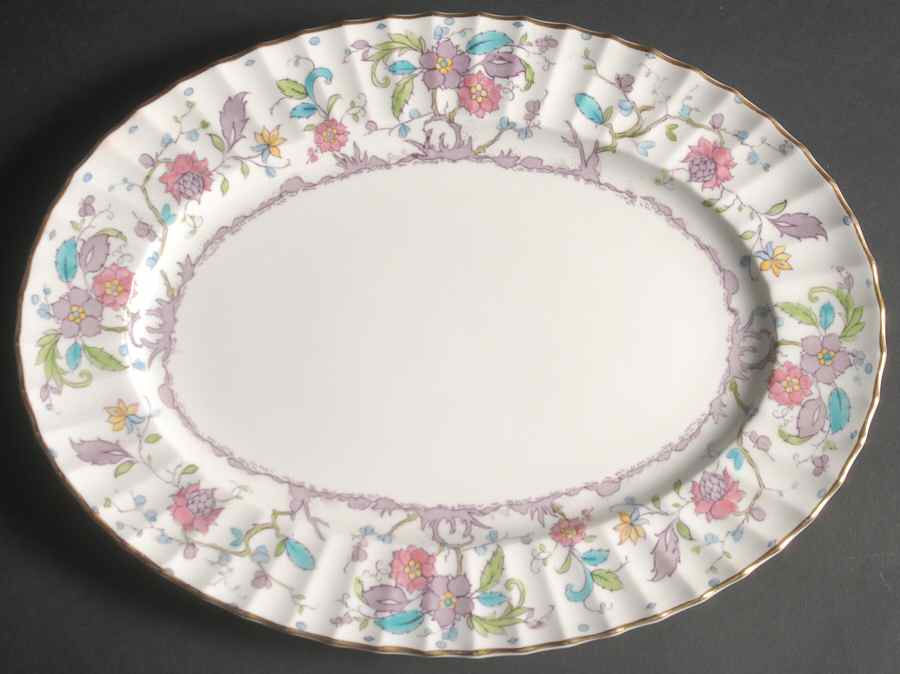 Kashmir (Ribbed) 13" Oval Serving Platter by Royal Worcester-1