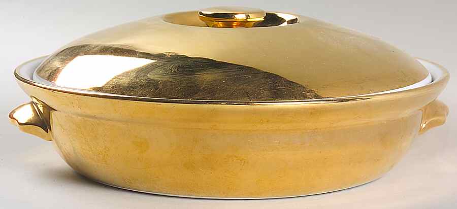 Lustre Gold 1.5 Qt Round Covered Casserole by Royal Worcester-1