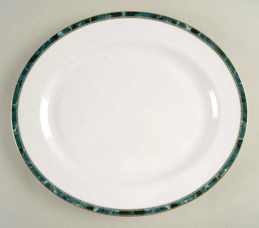 Medici Green 13" Oval Serving Platter by Royal Worcester-1