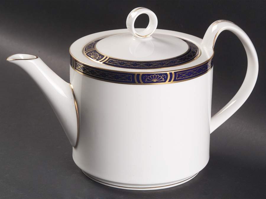 Mountbatten Cobalt Blue (Gold Trim) Teapot & Lid by Royal Worcester-1