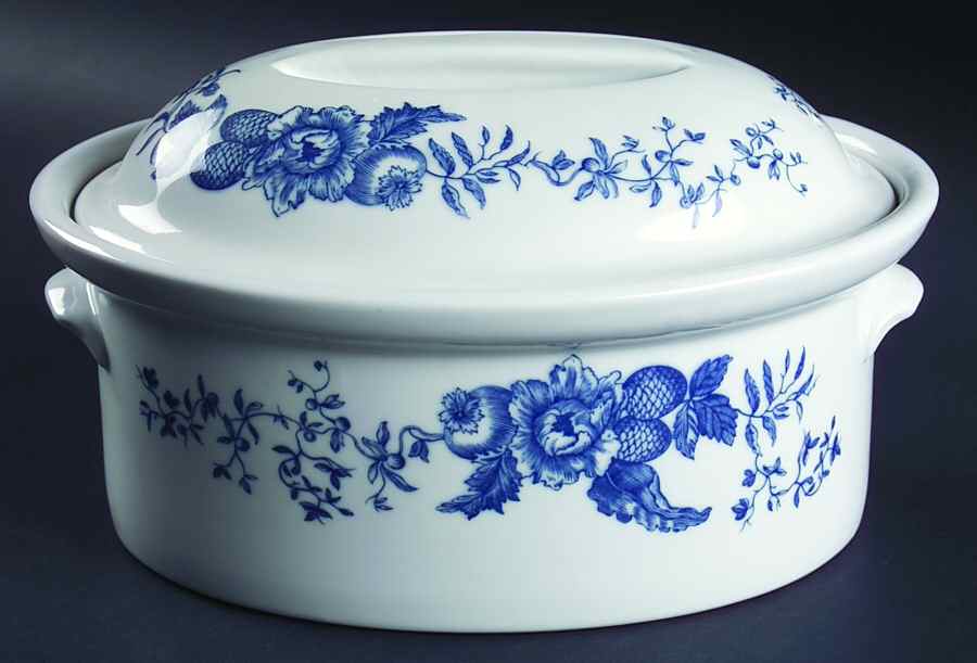 Rhapsody 1.75 Quart Oval Covered Casserole by Royal Worcester-1