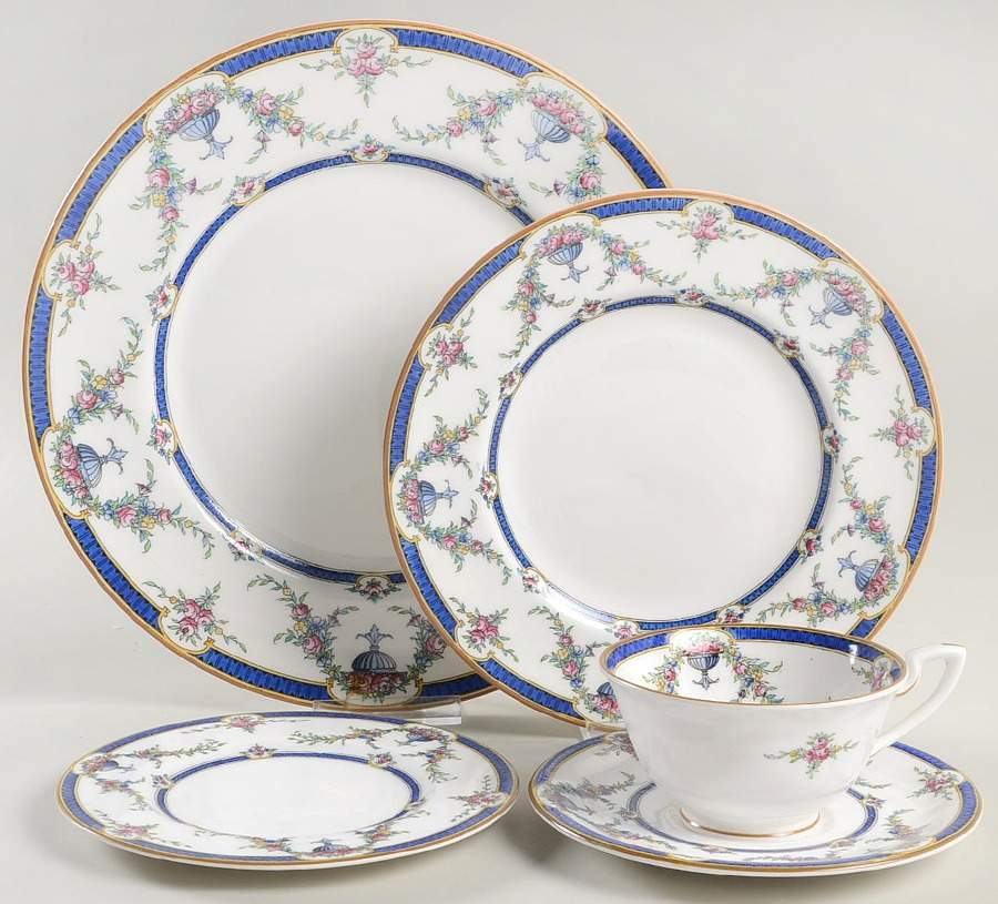Rosemary Dark Blue White 5 Piece Place Setting by Royal Worcester-1