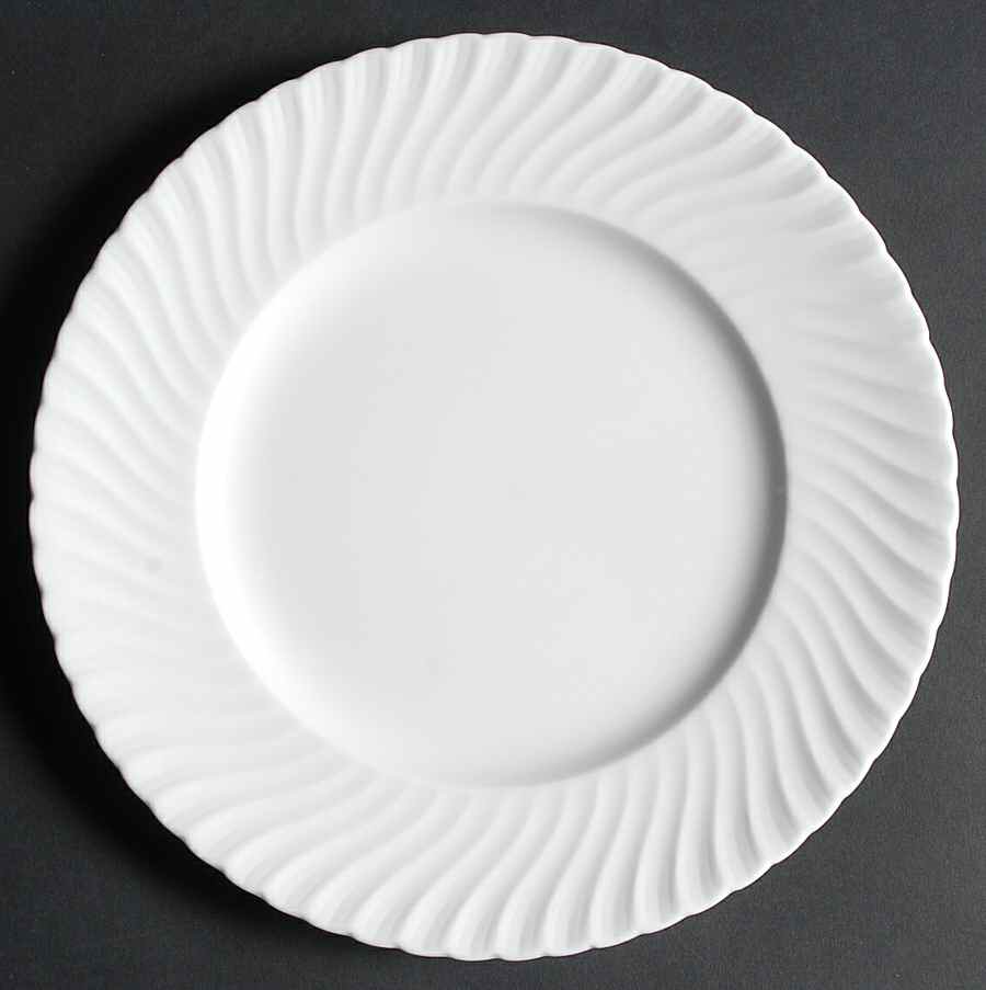 Snowflake Dinner Plate by Royal Worcester-1