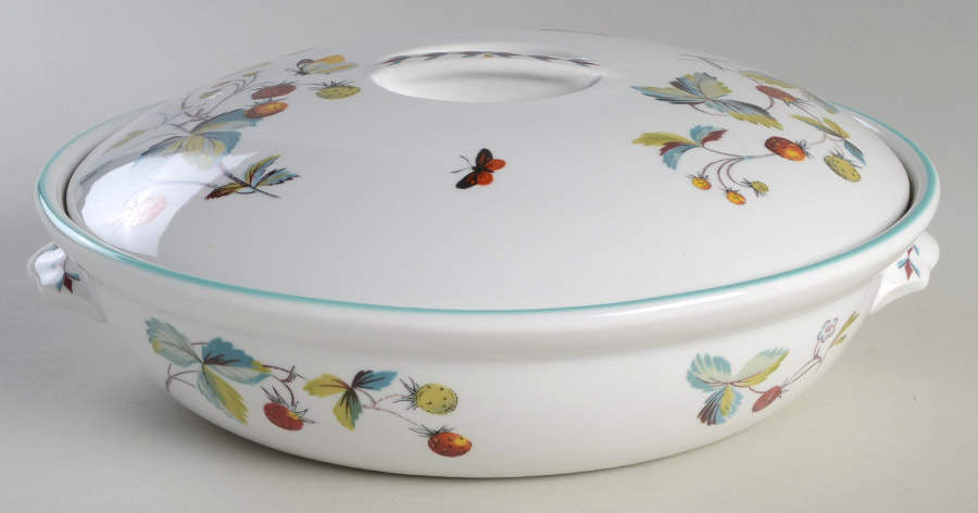 Strawberry Fair (Oven To Table, Bluetrim) 10" Round Entree Dish & Lid by Royal Worcester-1