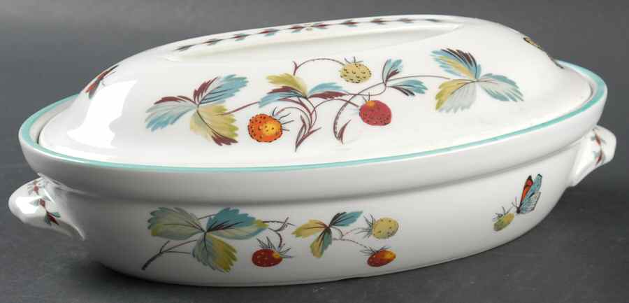 Strawberry Fair (Oven To Table, Bluetrim) 1 Quart Oval Covered Casserole by Royal Worcester-1