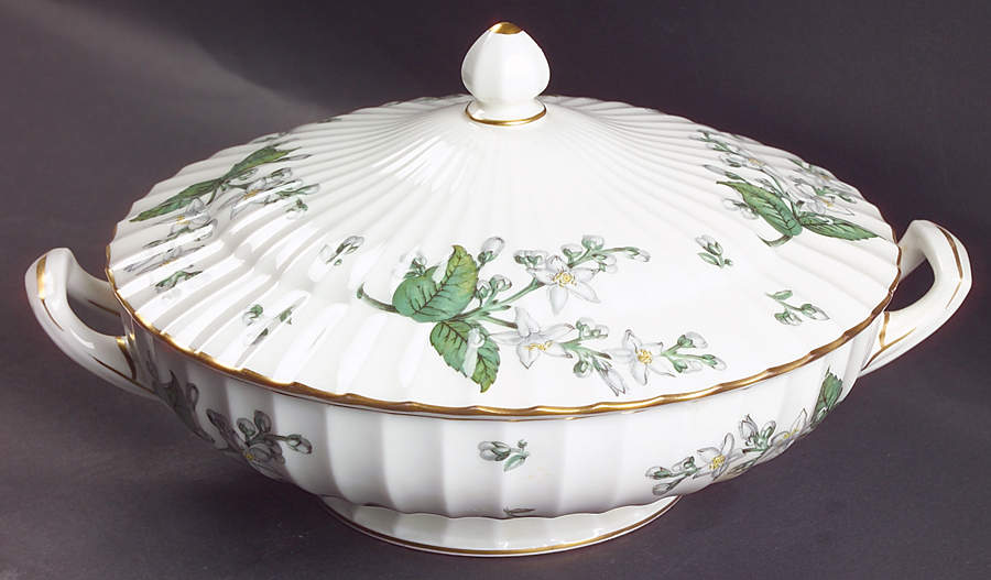 Valencia Round Covered Vegetable by Royal Worcester-1