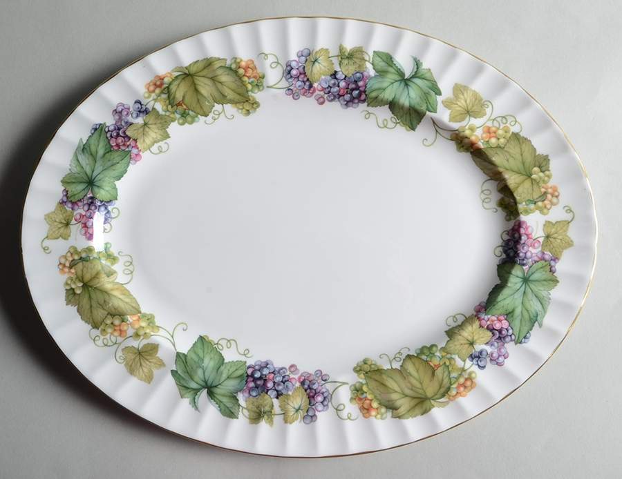 Vine Harvest 14" Oval Serving Platter by Royal Worcester-1