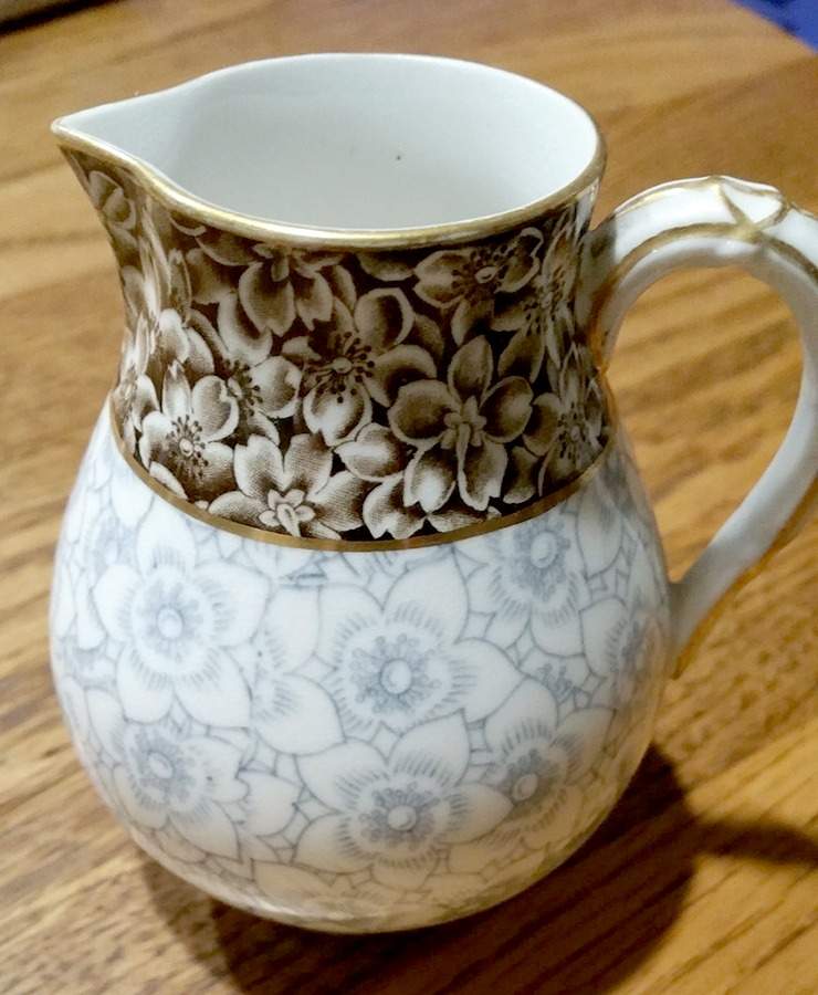 W413 Creamer by Royal Worcester-1