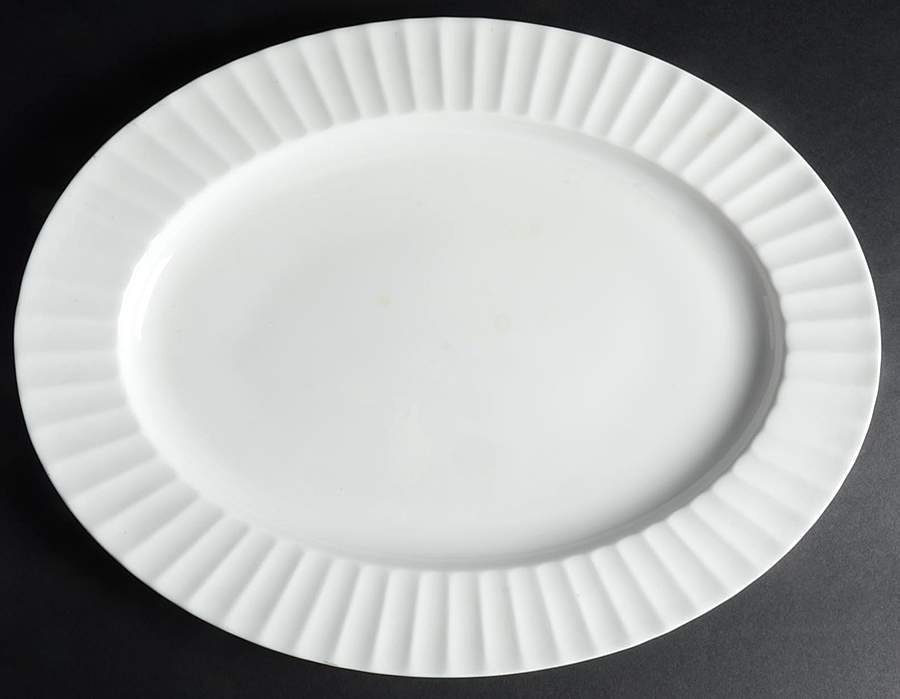 Warmstry White 15" Oval Serving Platter by Royal Worcester-1
