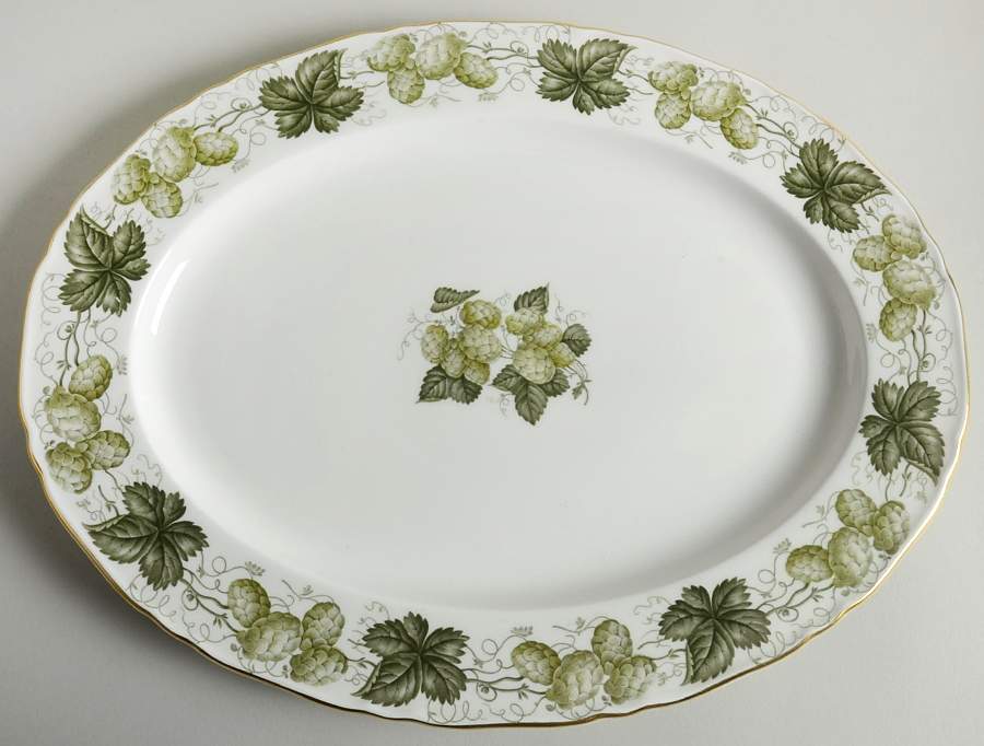 The Worcester Hop 15" Oval Serving Platter by Royal Worcester-1