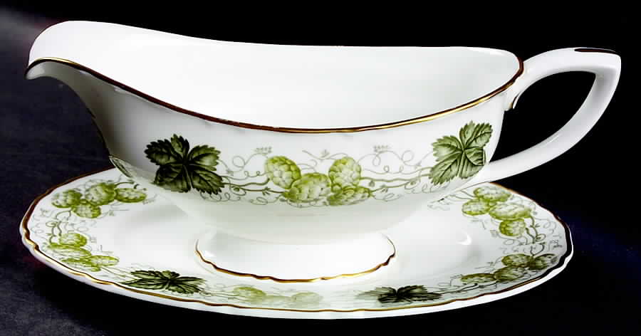 The Worcester Hop Gravy Boat & Underplate by Royal Worcester-1