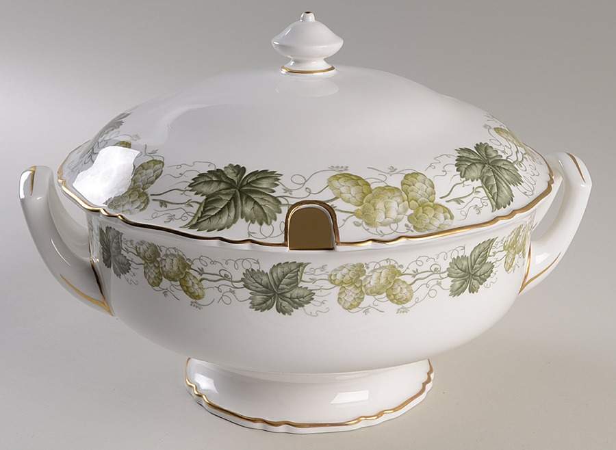 The Worcester Hop Tureen &  Lid by Royal Worcester-1