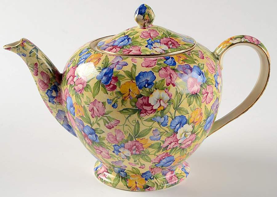Sweet Pea 4 Cup Albans Teapot & Lid by Royal Winton-1