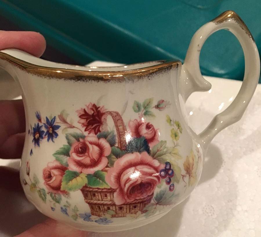 RWO2 (ENGLAND) Creamer by Royal Crown (England)-1