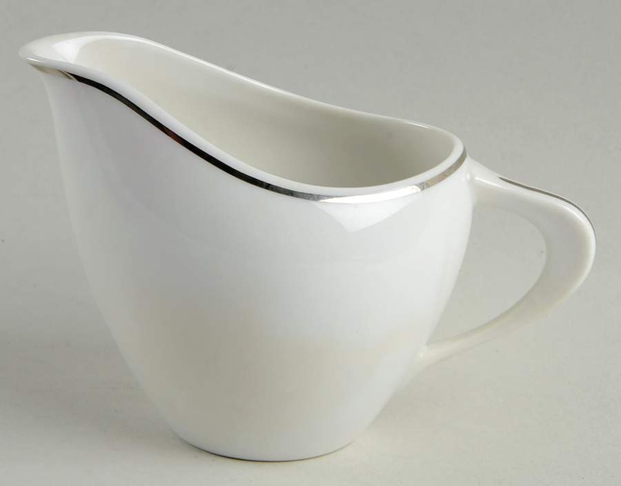 Windsor Creamer by Royal Crest (Japan)-1