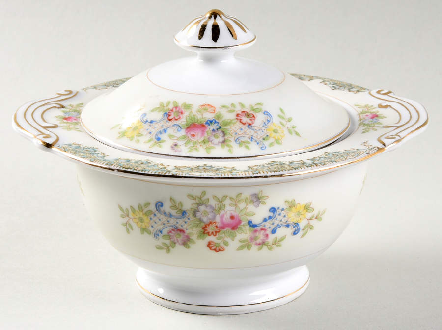 Danbury Sugar Bowl & Lid by Royal York (Japan)-1