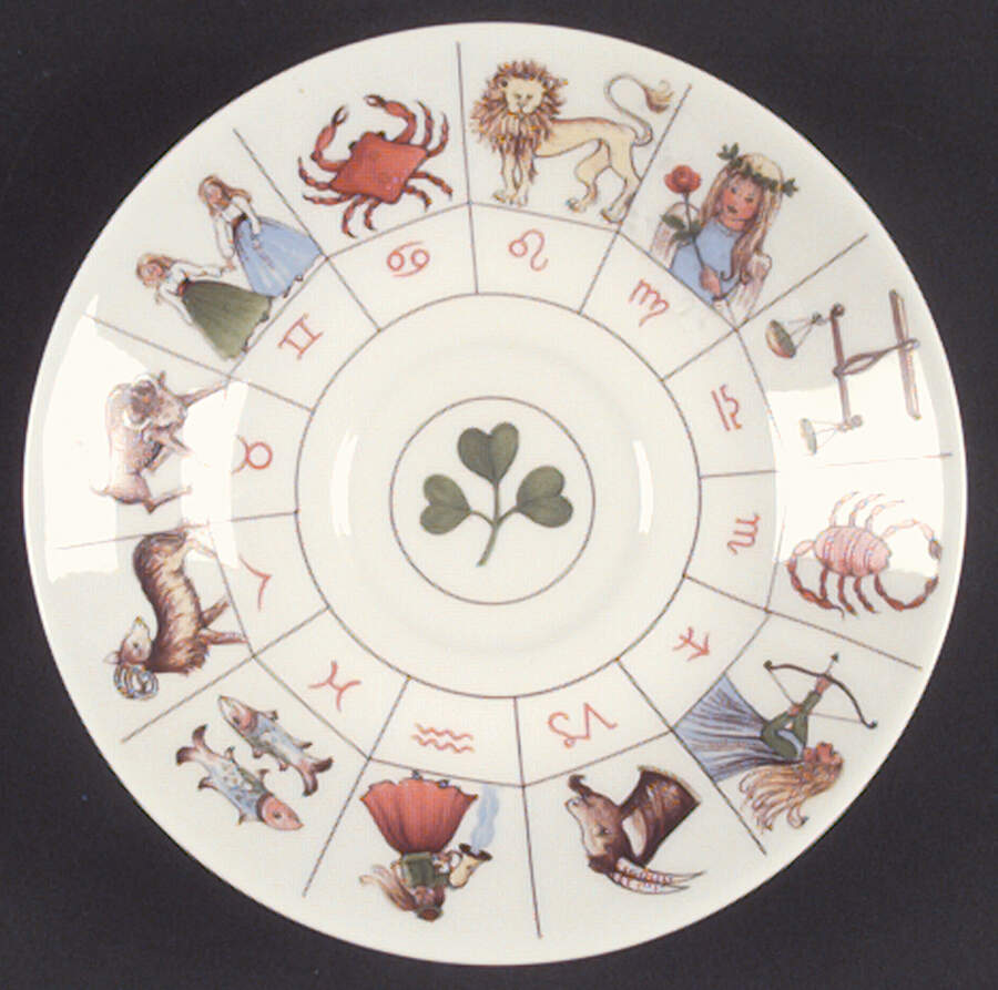 RKE1 Saucer by Royal Kendal-1