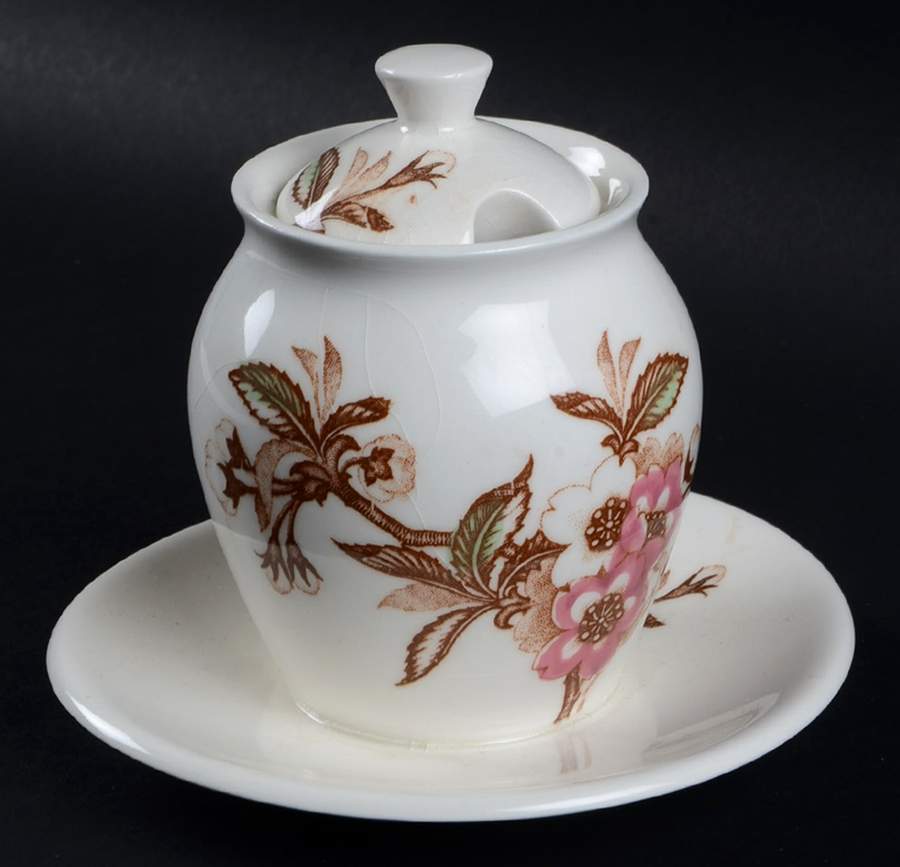 RDW1 Jam/Jelly & Lid w/Attached Underplate by Royal Swedana (Japan)-1