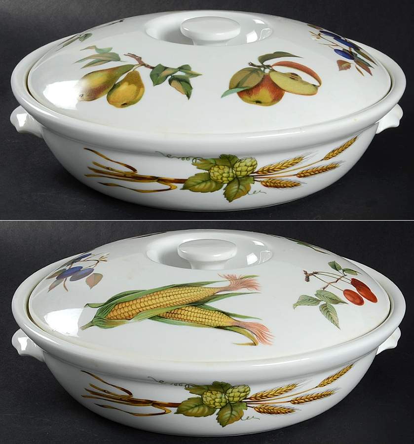 Evesham 'M' 10" Round Entree Dish & Lid by Royal Worcester-1
