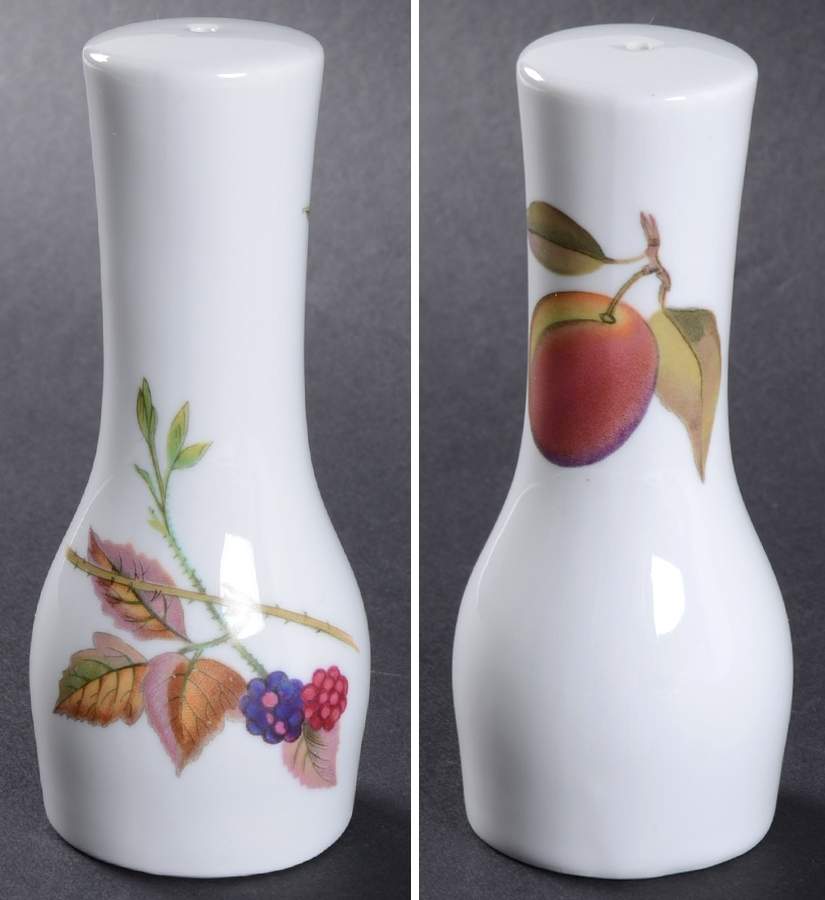 Evesham 'M' Salt Shaker by Royal Worcester-1
